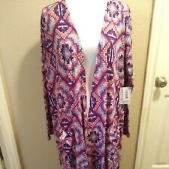 LuLaRoe Sweaters - LuLaRoe Sarah